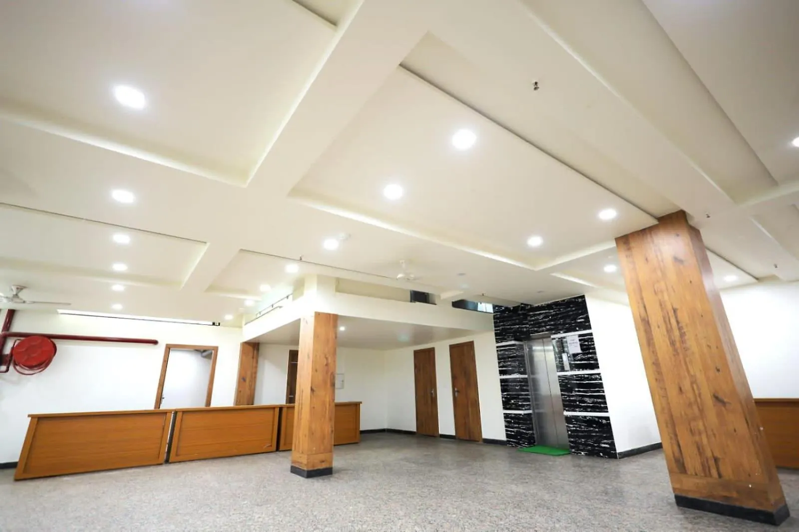 Agra Hotel Agra  3*, Agra (Uttar Pradesh) India