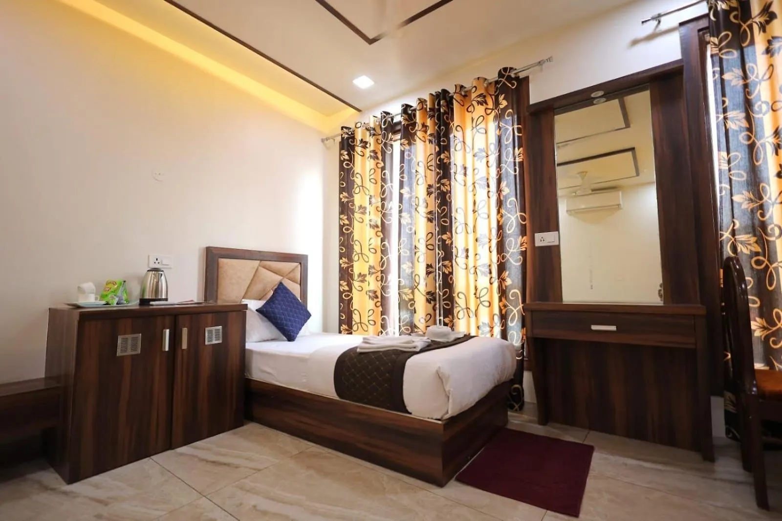 Agra Hotel Agra