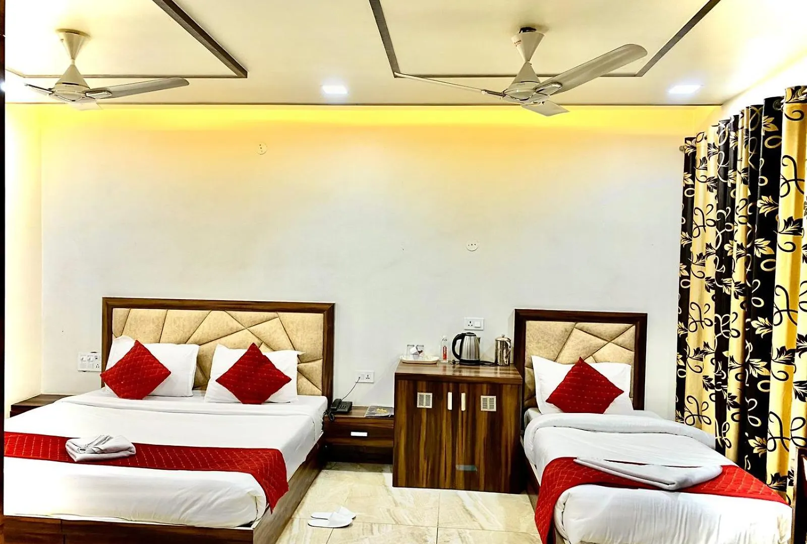 Agra Hotel Agra